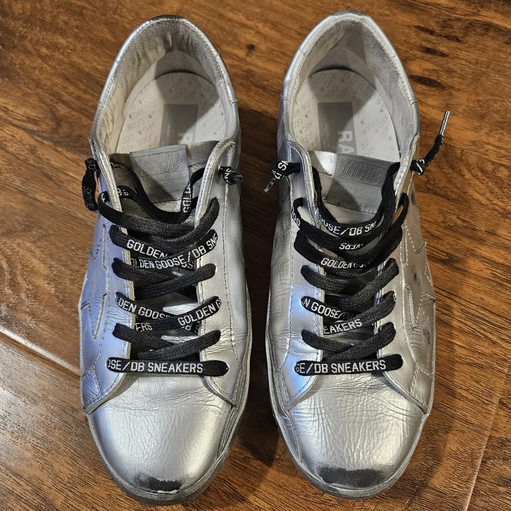 Golden Goose Limited Edition Superstar Sneakers in Silver | S44 - Picture 2 of 10
